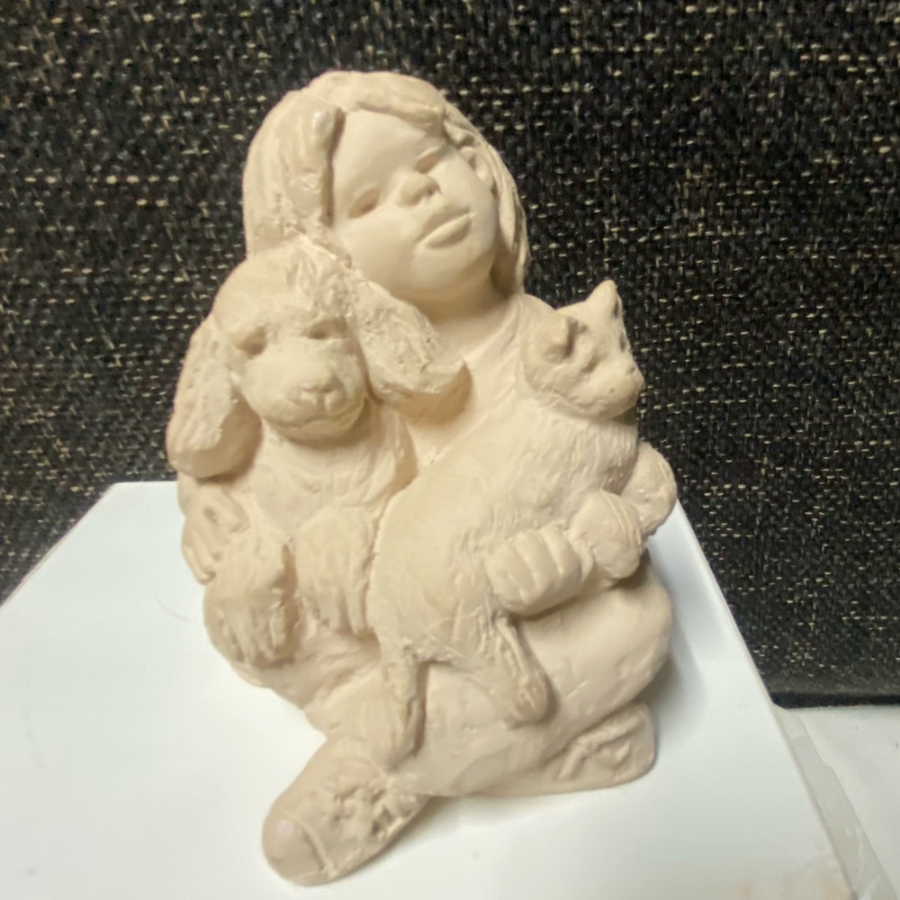 1997 Austin Sculpture “Arms Full Of Love”